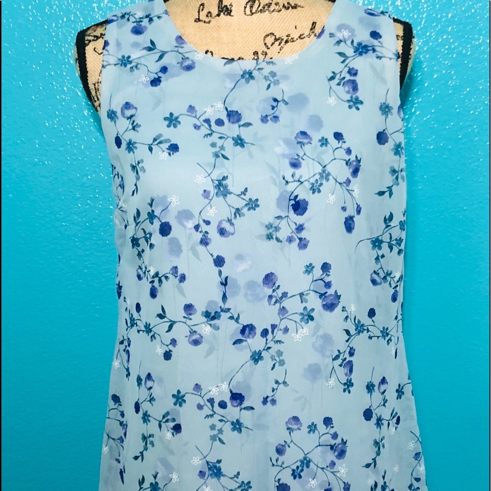 Women’s dress